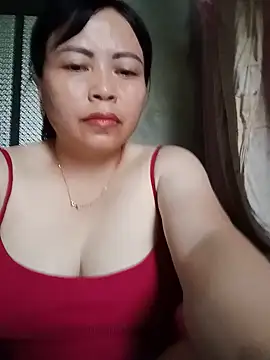 Snapshot of -Hami- chatting on June 7, 2026, 2:27 am -Hami- online show from June 7, 2026, 2:27 am