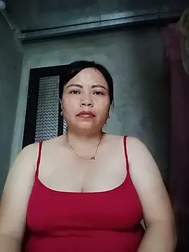 Snapshot of -Hami- chatting on June 9, 2026, 6:58 am -Hami- online show from June 9, 2026, 6:58 am