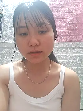 -Cidy- online show from April 1, 2026, 2:56 am