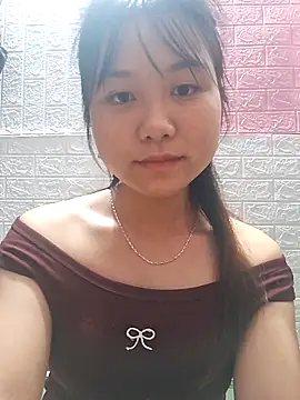 -Cidy- online show from April 2, 2026, 3:26 am