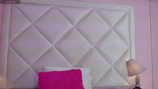 Snapshot of MistressNyx_ chatting on July 7, 2026, 1:15 pm MistressNyx online show from July 7, 2026, 1:15 pm