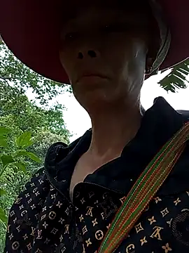   Ruby01   online show from July 14, 2026, 3:33 am