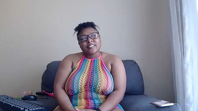 xxZoeyx online show from May 23, 2026, 9:46 am