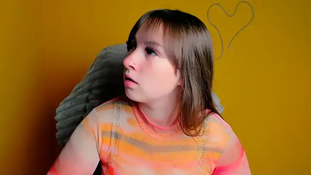 Tiffani Angel online show from June 17, 2026, 5:21 am