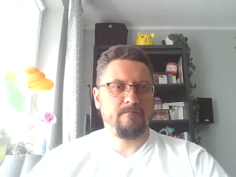 19cmSlave online show from June 8, 2026, 9:20 am