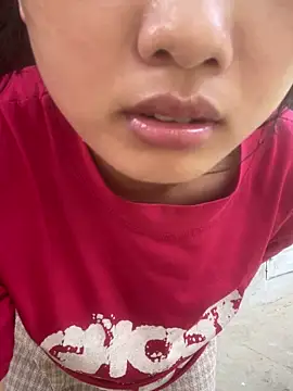 Snapshot of LINSA-0269 chatting on June 18, 2026, 9:14 am LINSA-0269 online show from June 18, 2026, 9:14 am