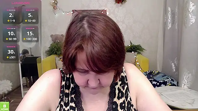 Snapshot of QUEEN02030 chatting on July 21, 2026, 3:03 pm QUEEN02030 online show from July 21, 2026, 3:03 pm