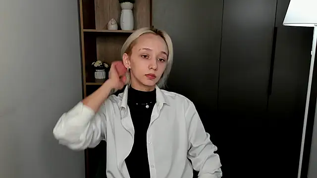 Snapshot of TeshaDurrell chatting on March 31, 2026, 8:48 am TeshaDurrell online show from March 31, 2026, 8:48 am