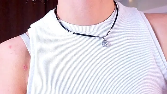 Snapshot of TeshaDurrell chatting on April 5, 2026, 12:46 pm TeshaDurrell online show from April 5, 2026, 12:46 pm