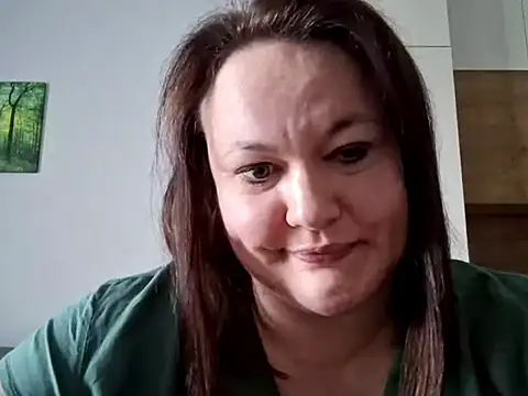 OpheliaMilf online show from April 16, 2026, 1:12 pm