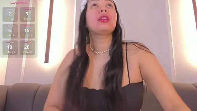 Snapshot of sofi_cabanna chatting on June 16, 2026, 11:35 am sofi cabanna online show from June 16, 2026, 11:35 am
