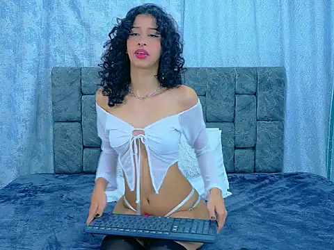 Snapshot of KathalinaRivas chatting on March 31, 2026, 2:39 pm KathalinaRivas online show from March 31, 2026, 2:39 pm