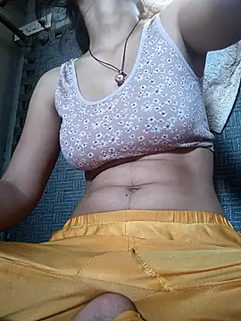 Palaksingh143 online show from June 13, 2026, 3:15 am