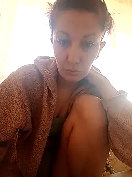 lisa wey online show from April 20, 2026, 7:11 am