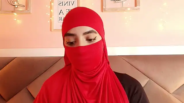 Snapshot of nayira_ chatting on March 31, 2026, 8:31 pm nayira online show from March 31, 2026, 8:31 pm