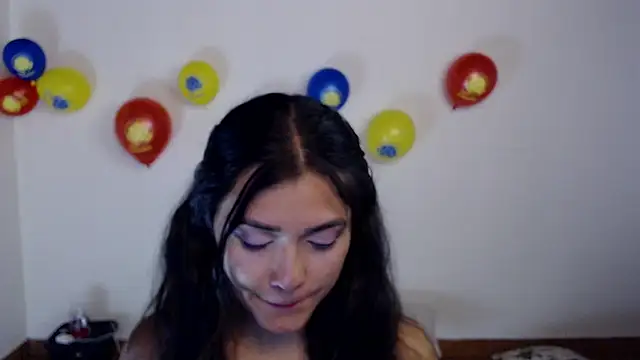 Snapshot of FreyaRouge chatting on June 24, 2026, 5:56 pm FreyaRouge online show from June 24, 2026, 5:56 pm