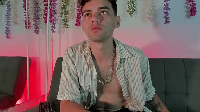 Snapshot of Dope_BoyGGs chatting on March 31, 2026, 4:46 am Dope BoyGGs online show from March 31, 2026, 4:46 am