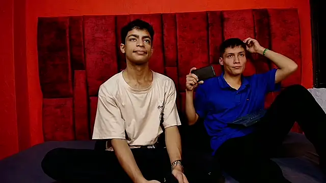 LuckandSamuel online show from April 14, 2026, 2:06 am