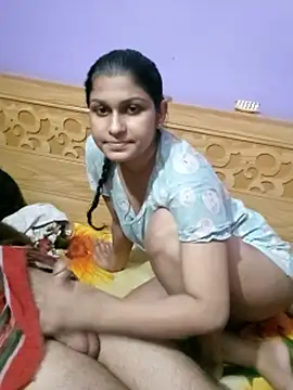 Snapshot of Jerin_Couple61 chatting on June 20, 2026, 4:21 pm Jerin Couple61 online show from June 20, 2026, 4:21 pm