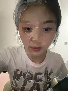 Snapshot of Shanshan_1267 chatting on June 1, 2026, 1:46 pm Shanshan 1267 online show from June 1, 2026, 1:46 pm