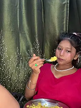 Cutiepie- online show from April 18, 2026, 7:58 pm