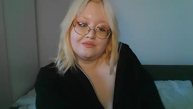 Elayne Sweet online show from April 8, 2026, 8:03 am