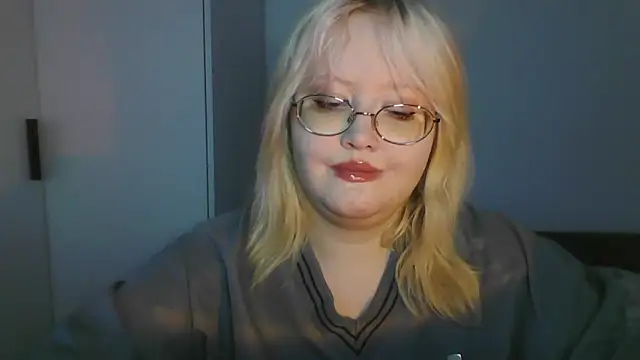 Elayne Sweet online show from June 5, 2026, 6:52 am