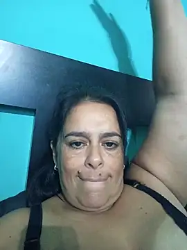 lucianamorocha online show from April 10, 2026, 12:27 am