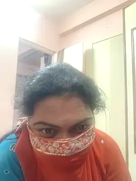 Snapshot of snehahotgirl chatting on March 31, 2026, 5:35 pm snehahotgirl online show from March 31, 2026, 5:35 pm