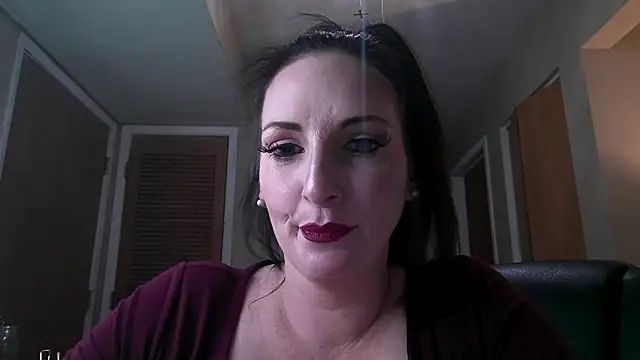 Snapshot of taylorsunshine chatting on April 1, 2026, 3:18 am taylorsunshine online show from April 1, 2026, 3:18 am