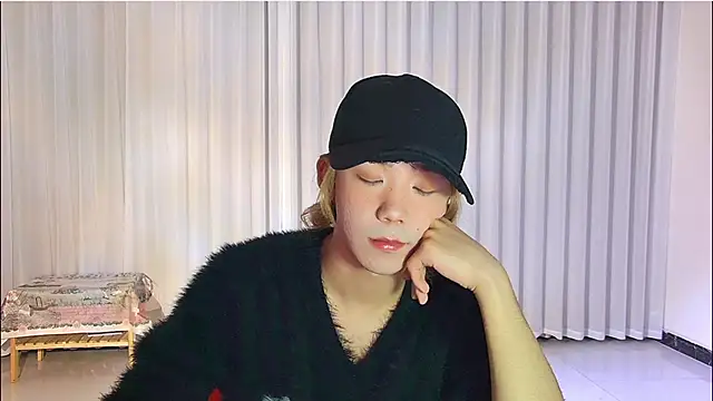 Snapshot of wumei-001 chatting on April 5, 2026, 11:07 am wumei-001 online show from April 5, 2026, 11:07 am