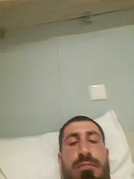 Johnnyxxx6 online show from April 7, 2026, 9:26 pm