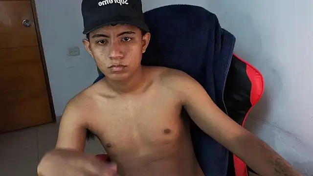 darknigthx online show from April 4, 2026, 4:11 am