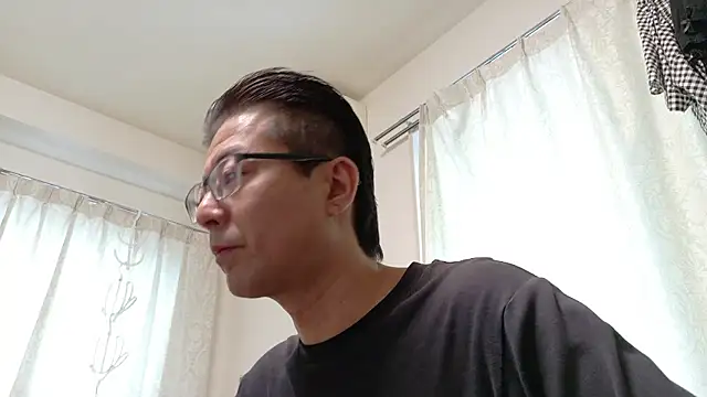 zakochin1106 online show from May 21, 2026, 5:14 am