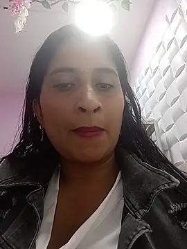 Snapshot of SofiaMendez1_ chatting on May 23, 2026, 4:11 pm SofiaMendez1 online show from May 23, 2026, 4:11 pm