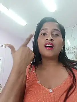 Snapshot of SofiaMendez1_ chatting on May 29, 2026, 2:59 pm SofiaMendez1 online show from May 29, 2026, 2:59 pm