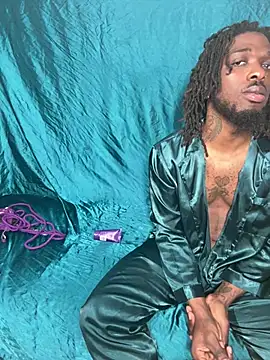 Fijixxxx online show from April 13, 2026, 2:39 am