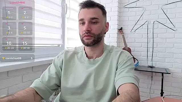 Snapshot of DaddySlava chatting on June 2, 2026, 6:59 am DaddySlava online show from June 2, 2026, 6:59 am