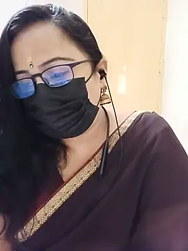 Snapshot of monisha_cam chatting on June 14, 2026, 6:26 am monisha cam online show from June 14, 2026, 6:26 am