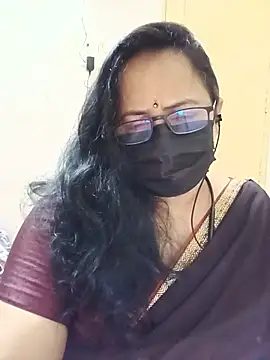 Snapshot of monisha_cam chatting on July 2, 2026, 5:52 pm monisha cam online show from July 2, 2026, 5:52 pm