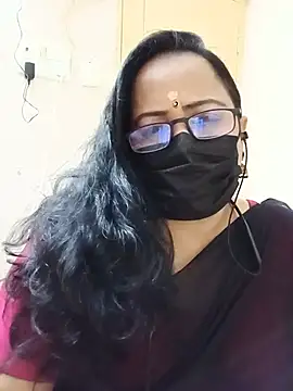 Snapshot of monisha_cam chatting on July 17, 2026, 5:29 pm monisha cam online show from July 17, 2026, 5:29 pm