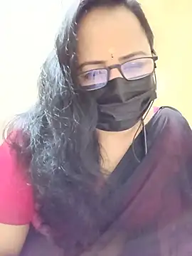Snapshot of monisha_cam chatting on July 18, 2026, 7:45 am monisha cam online show from July 18, 2026, 7:45 am