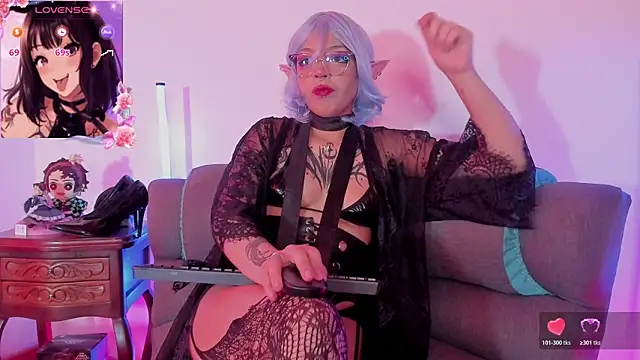 kaoriabyzz  online show from June 5, 2026, 8:58 pm