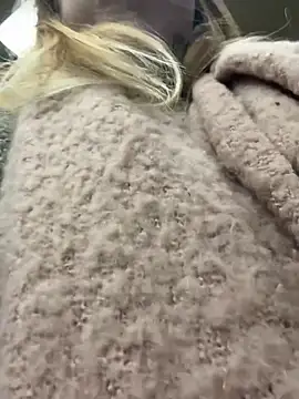 Snapshot of Cute_Mia69 chatting on April 8, 2026, 3:45 pm Cute Mia69 online show from April 8, 2026, 3:45 pm