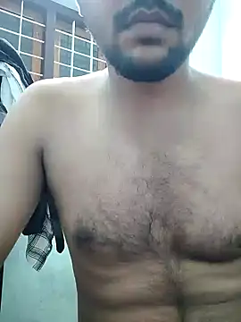 Lucky Lucif online show from April 1, 2026, 5:32 pm