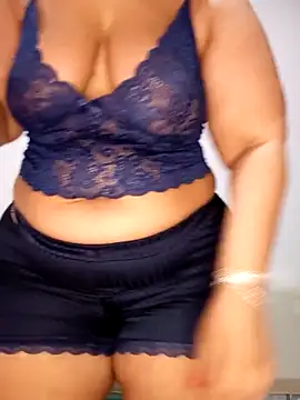 Snapshot of Sexy_yassimna chatting on May 11, 2026, 12:22 pm Sexy yassimna online show from May 11, 2026, 12:22 pm