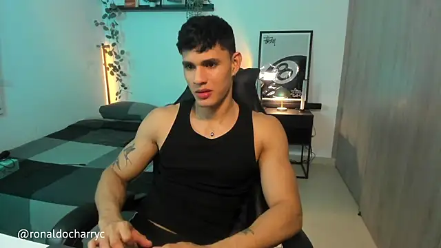 Snapshot of Massimo_Rinaldi chatting on July 11, 2026, 4:26 am Massimo Rinaldi online show from July 11, 2026, 4:26 am