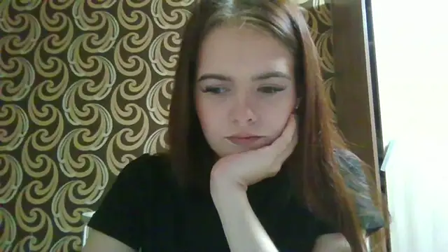 Snapshot of KikiAmino chatting on June 1, 2026, 5:20 am KikiAmino online show from June 1, 2026, 5:20 am
