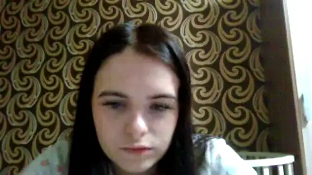 Snapshot of KikiAmino chatting on June 8, 2026, 5:08 am KikiAmino online show from June 8, 2026, 5:08 am