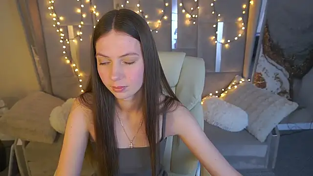 BabyLumi online show from May 29, 2026, 7:45 pm